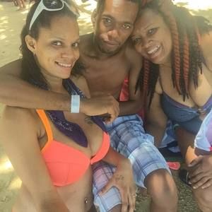 Meet your Posher, Christine